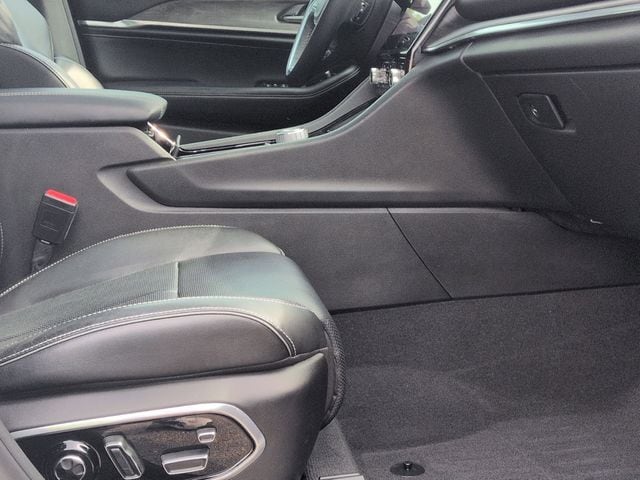 2022 Jeep Grand Cherokee Overland - Photo 29