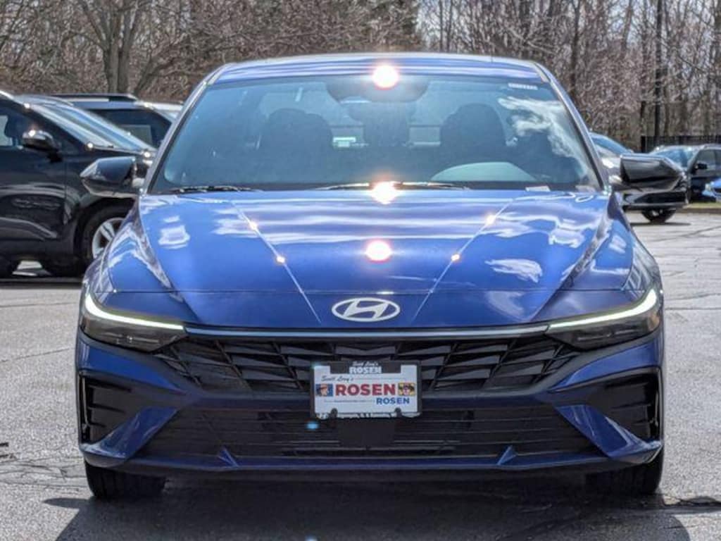 New 2026 Hyundai Elantra SEL Sport Premium Sedan