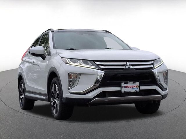 2018 Mitsubishi Eclipse Cross SEL S-AWC's photo