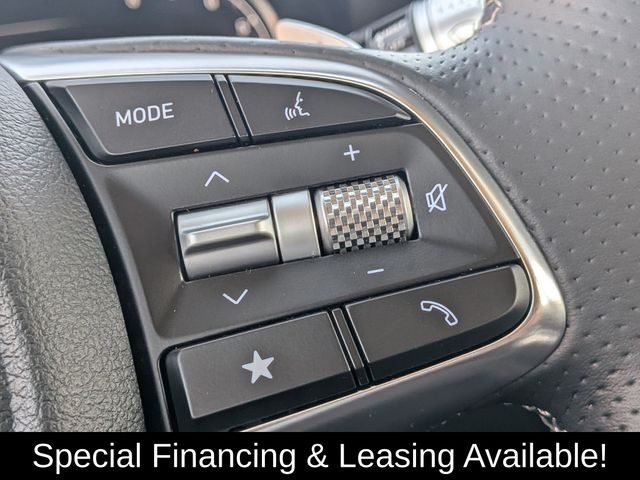 2026 GENESIS G70 Standard - Photo 15