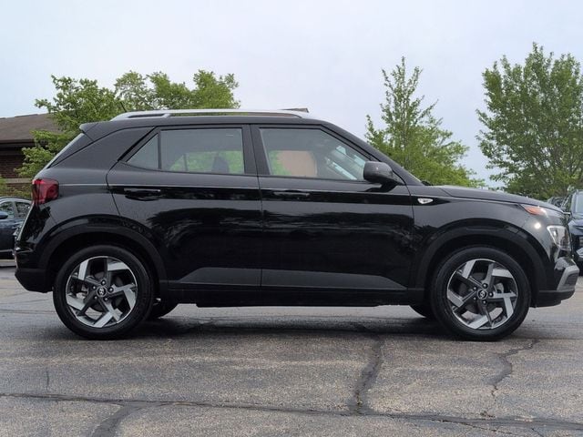 2026 Hyundai Venue SEL - Photo 8