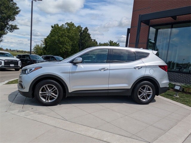 2017 Hyundai Santa Fe Sport Base photo 3