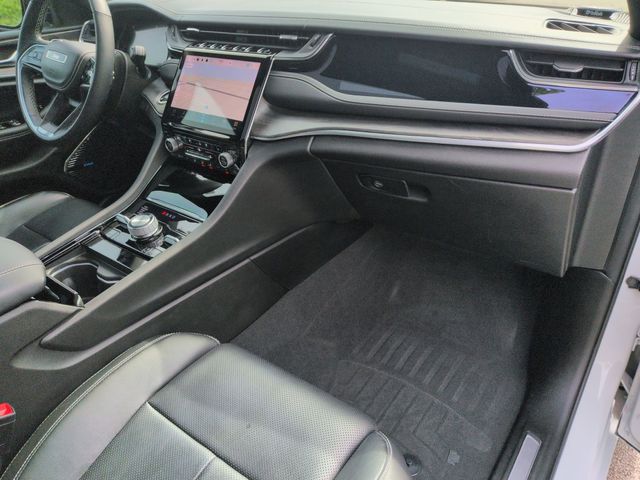 2022 Jeep Grand Cherokee Overland - Photo 30