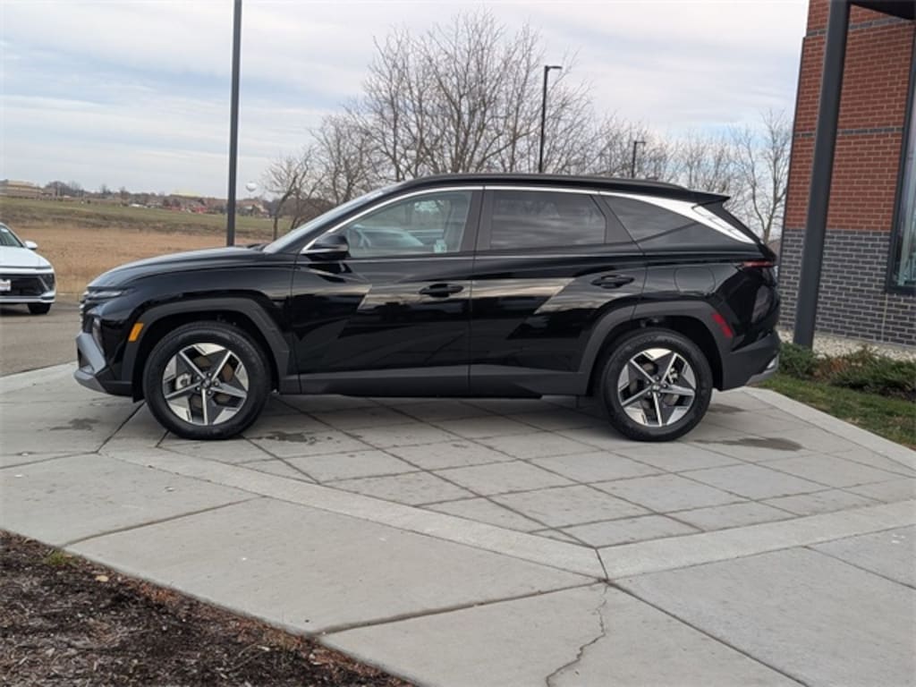Used 2025 Hyundai Tucson SEL Convenience SUV