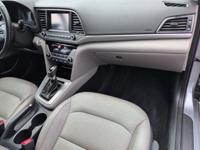 2017 Hyundai Elantra Limited - Photo 28