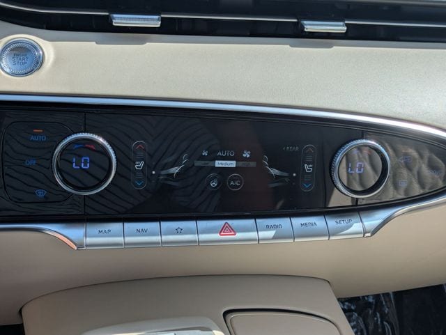 2023 GENESIS GV70 Sport - Photo 21