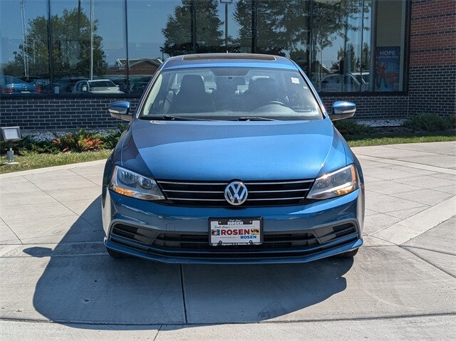 Used 2015 Volkswagen Jetta TDI SE with VIN 3VWLA7AJ4FM418834 for sale in Algonquin, IL