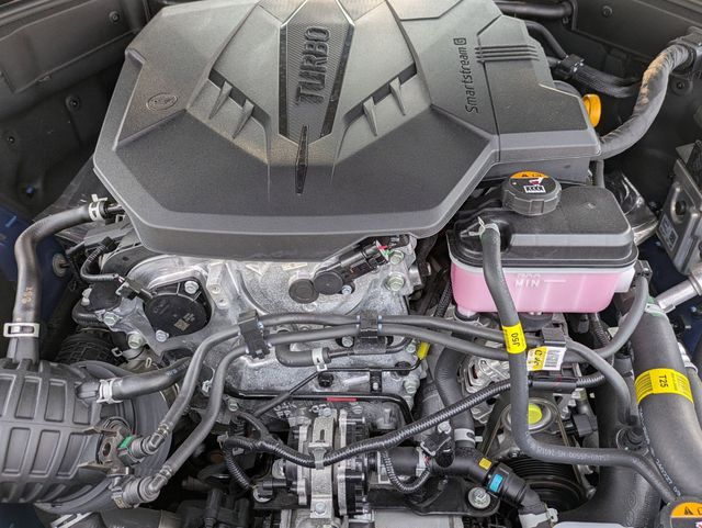 2025 GENESIS G70 Standard - Photo 31