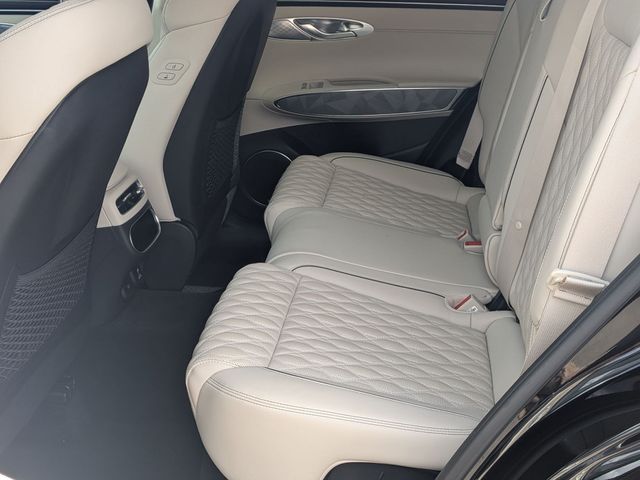 2023 GENESIS GV70 Sport - Photo 23