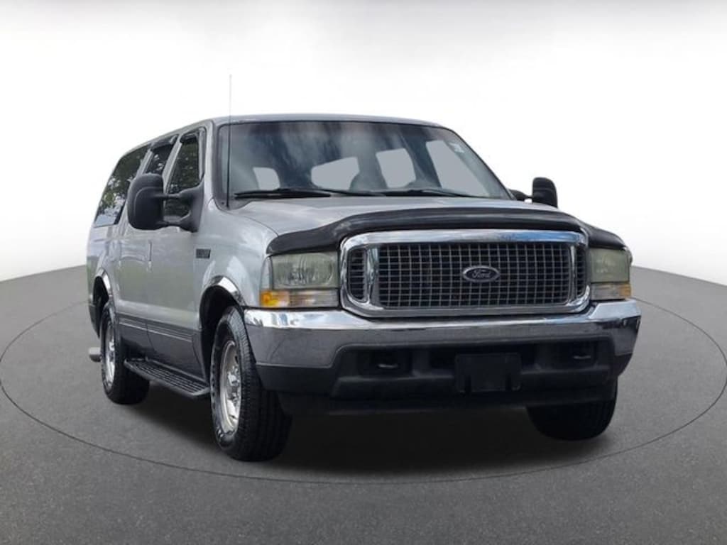 Used 2002 Ford Excursion XLT SUV