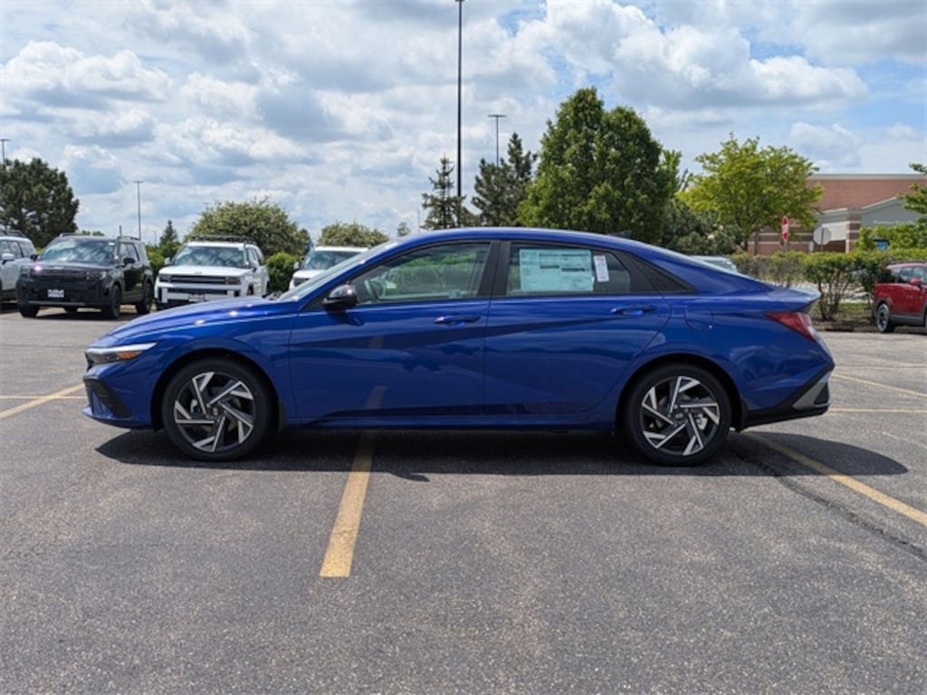 Used 2025 Hyundai Elantra Hybrid SEL Sport Sedan