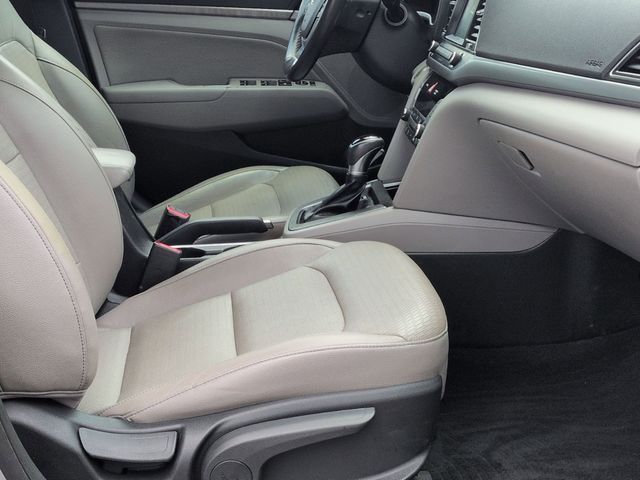2017 Hyundai Elantra Limited - Photo 27