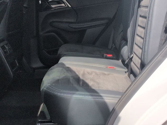 2023 Mitsubishi Outlander SE - Photo 22