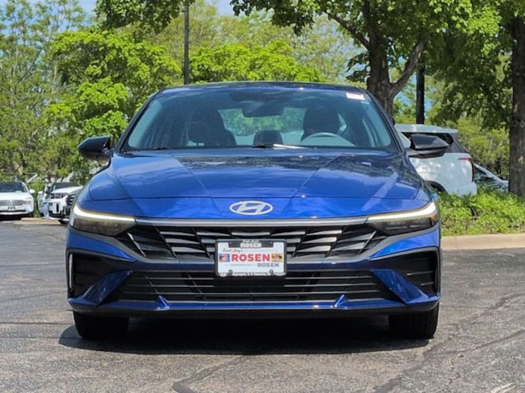 Used 2025 Hyundai Elantra SEL Sport Sedan