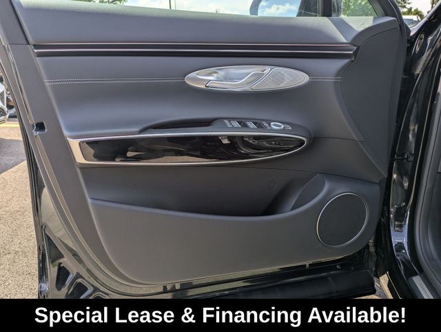 2026 GENESIS GV70 Standard - Photo 12