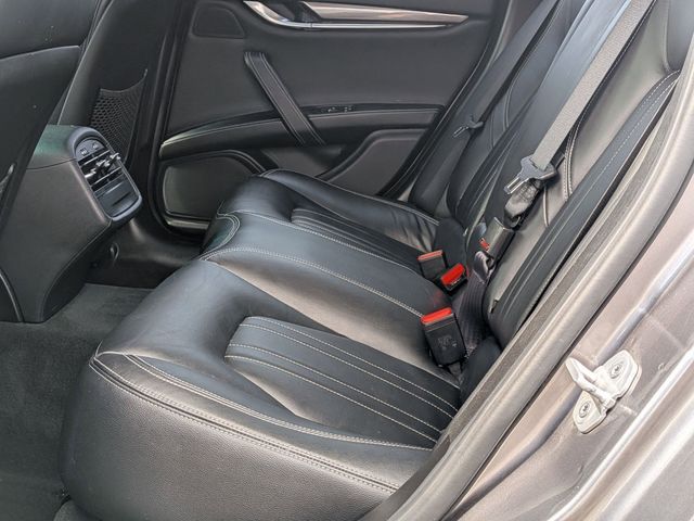2016 Maserati Ghibli Base - Photo 21