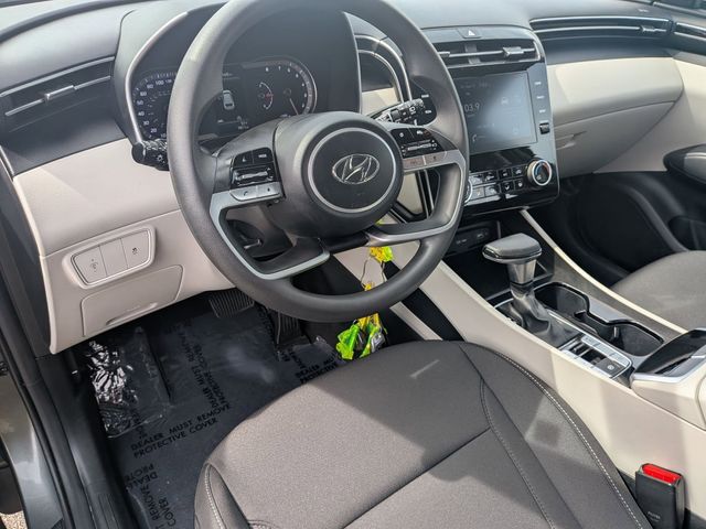 2023 Hyundai Tucson SE - Photo 10