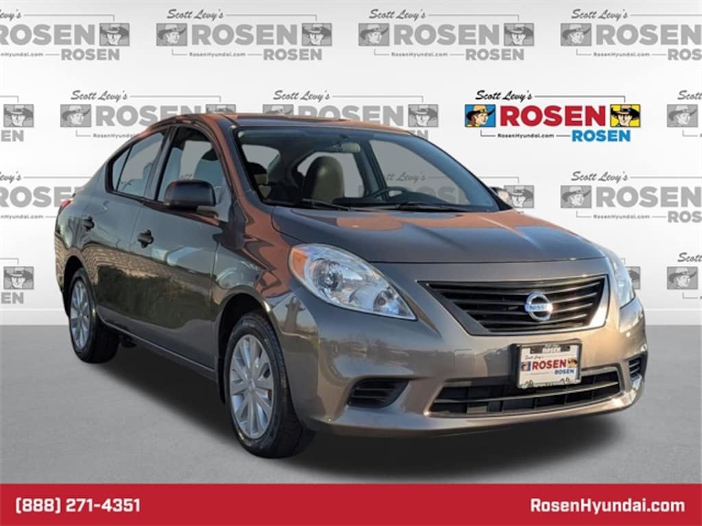 Used 2014 Nissan Versa 1.6 S Plus Sedan