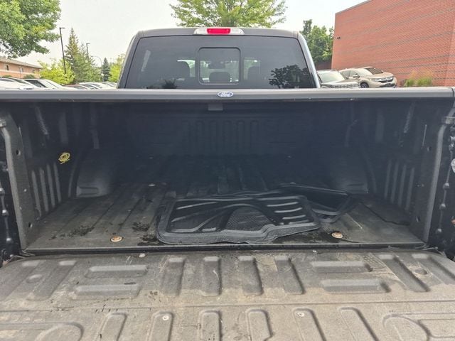 2016 Ford F-150 Platinum - Photo 26