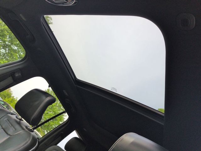 2022 Jeep Grand Cherokee Overland - Photo 12