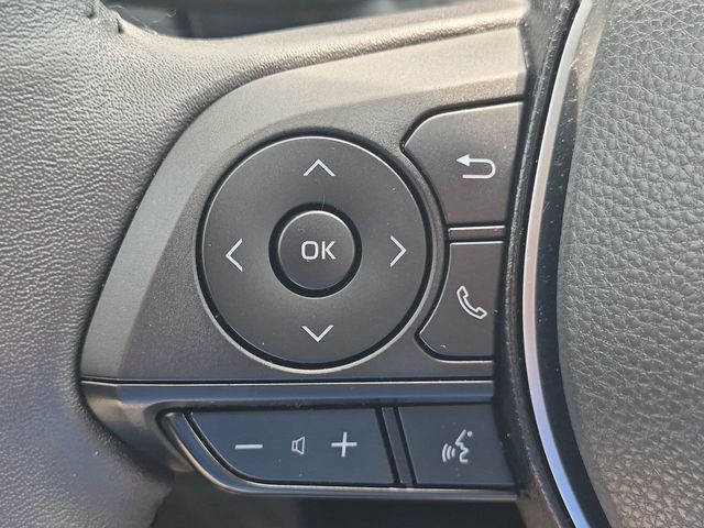 2023 Toyota RAV4 XLE - Photo 15
