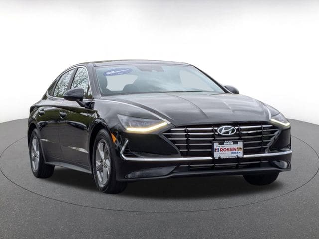 2023 Hyundai Sonata SE's photo