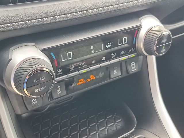 2023 Toyota RAV4 XLE - Photo 22