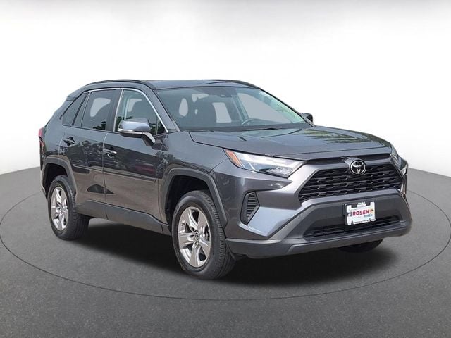 2023 Toyota RAV4 XLE - Photo 1