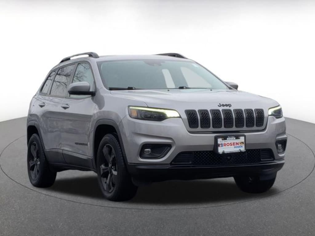 Used 2021 Jeep Cherokee Altitude SUV