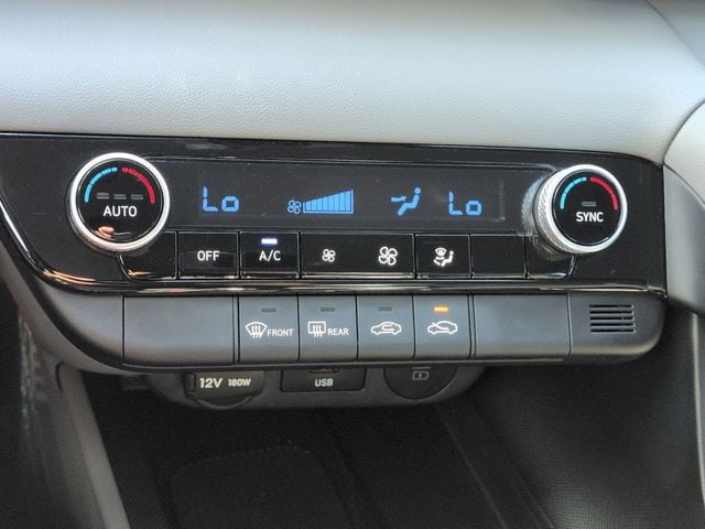 2025 Hyundai Elantra SEL - Photo 19