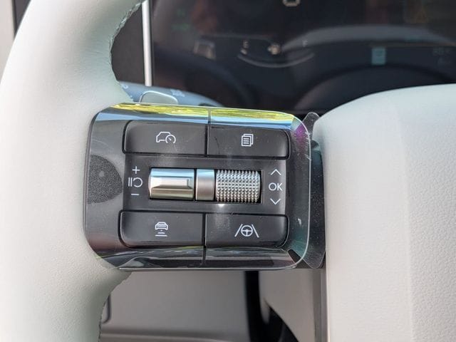 2026 Hyundai Santa Fe SE - Photo 13