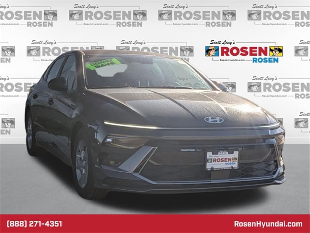 Used 2025 Hyundai Sonata SE Sedan