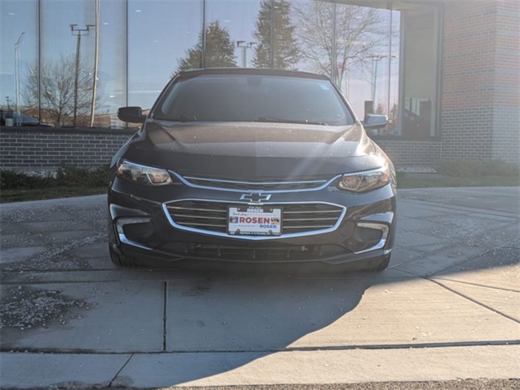 Used 2018 Chevrolet Malibu LT Sedan