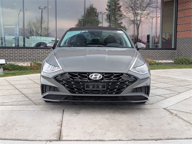 2023 Hyundai Sonata SEL photo 2