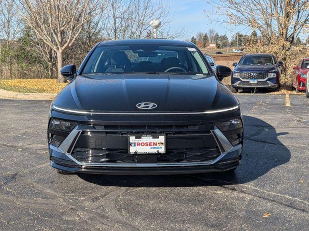New 2026 Hyundai Sonata Hybrid SEL Sedan