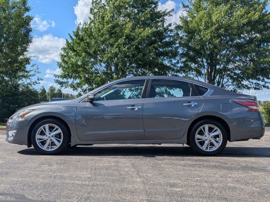 Used 2015 Nissan Altima 2.5 SL Sedan