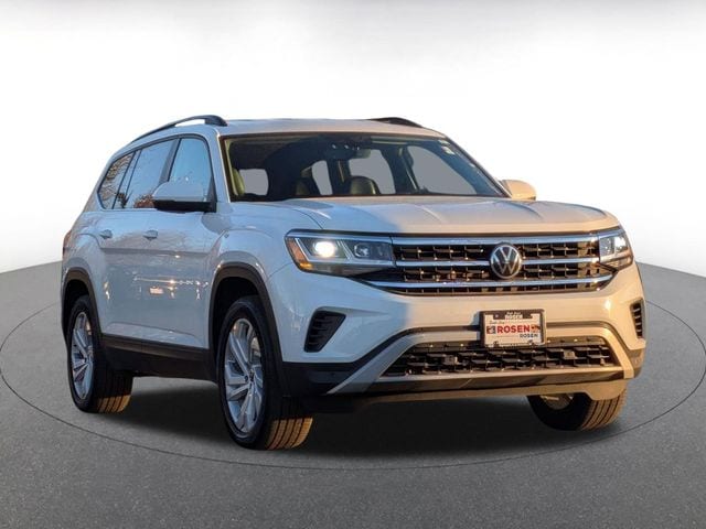 2022 Volkswagen Atlas SE w/Tech
