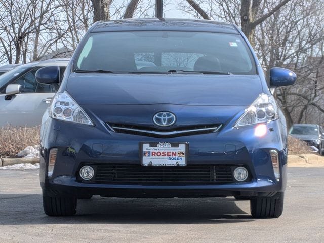 Used 2014 Toyota Prius v Five with VIN JTDZN3EU5E3362322 for sale in Algonquin, IL