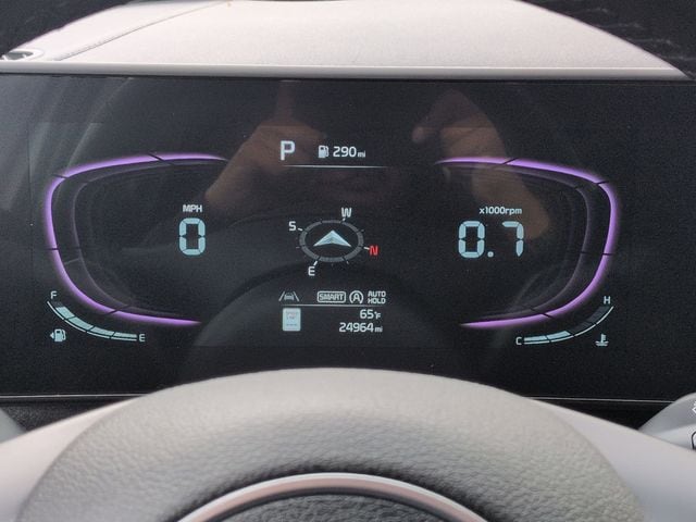 2025 Kia Sportage EX - Photo 14