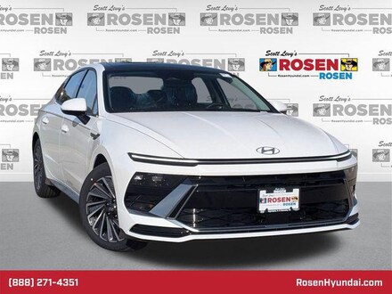 2026 Hyundai Sonata Hybrid SEL Sedan