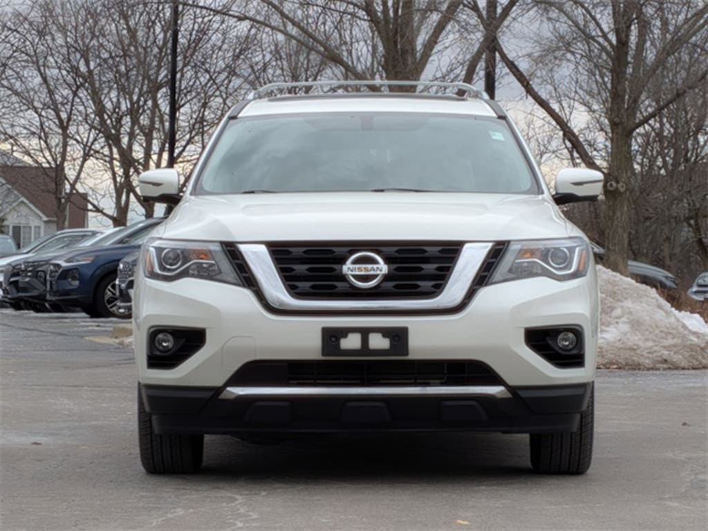 Used 2019 Nissan Pathfinder SL SUV