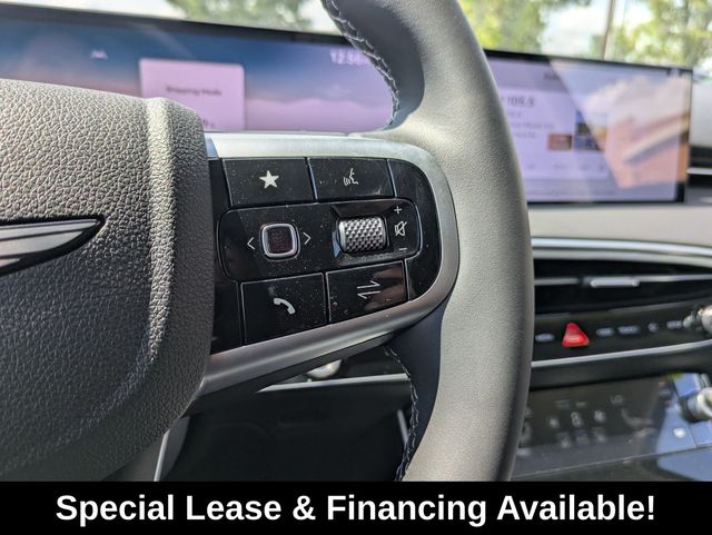 2026 GENESIS GV70 Standard - Photo 15