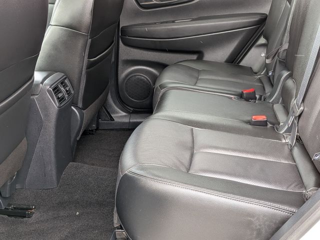 2019 Nissan Rogue SL - Photo 22