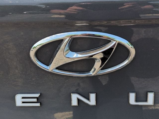 2023 Hyundai Venue SEL - Photo 24