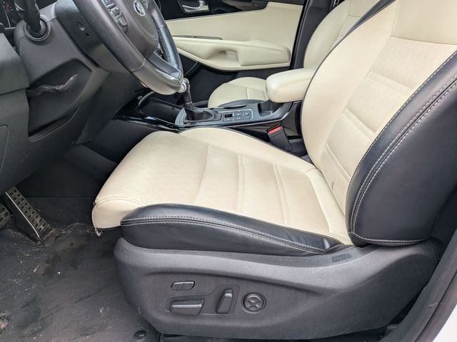 2017 Kia Sorento SXL - Photo 11