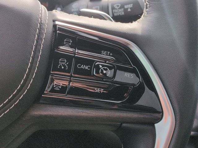 2022 Jeep Grand Cherokee Overland - Photo 16