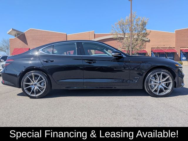 2026 GENESIS G70 Standard - Photo 8