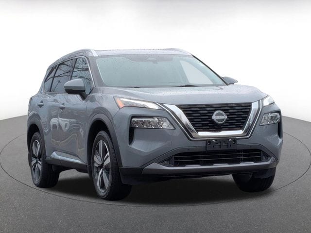 2022 Nissan Rogue SL