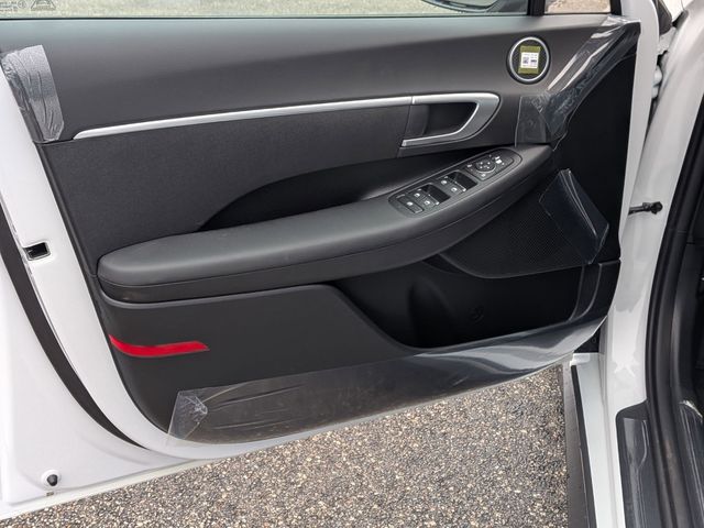 2026 Hyundai Sonata SE - Photo 12