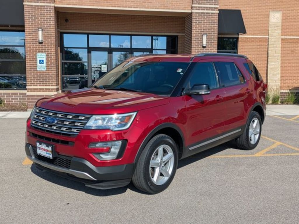 Used 2017 Ford Explorer XLT SUV
